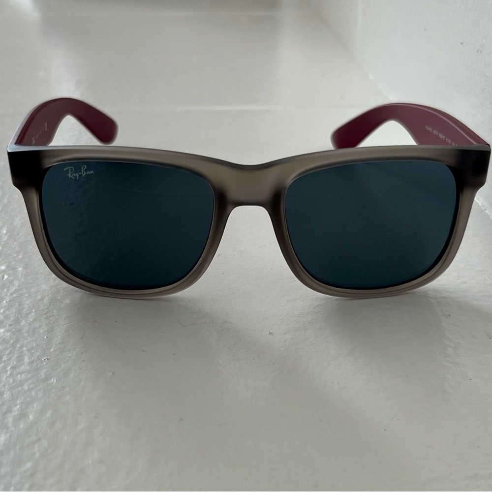Ray-Ban Sunglasses Justin